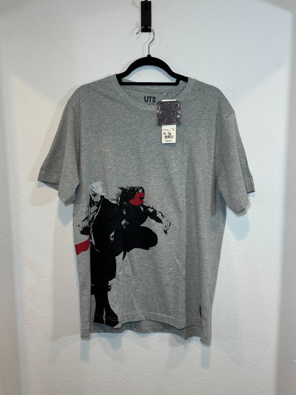 NWT Uniqlo x CAPCOM Mens Gray The Game by Street Fighter Graphic T-Shirt Size XL